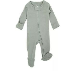 NWT Organic L'ovedbaby Footed Overall